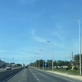 Đèn chiếu sáng công cộng NLMT