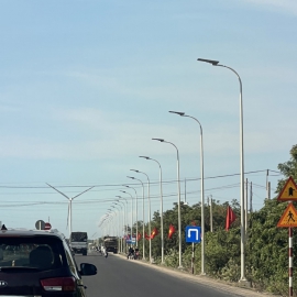 Đèn chiếu sáng công cộng NLMT