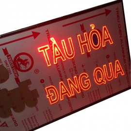 Đèn Cảnh Báo Bằng Thông tin